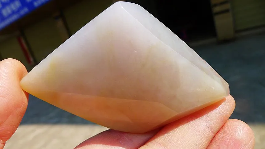 Natural Jade Rough Jadeite Raw (70g,8X5.1X1.2cm)