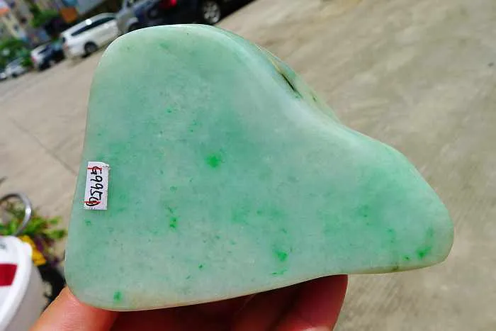 Natural Jade Rough Jadeite Raw 804g