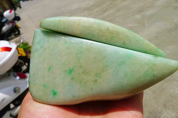 Natural Jade Rough Jadeite Raw 804g
