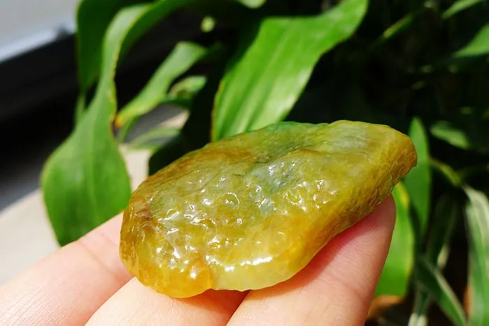 Natural Jade Rough Jadeite Raw 88g