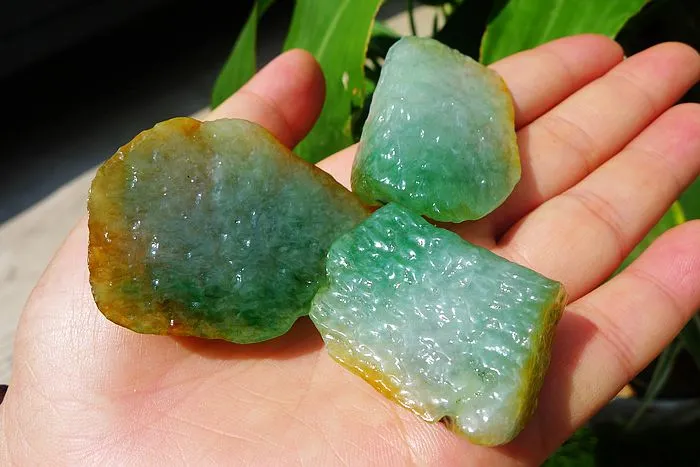 Natural Jade Rough Jadeite Raw 88g
