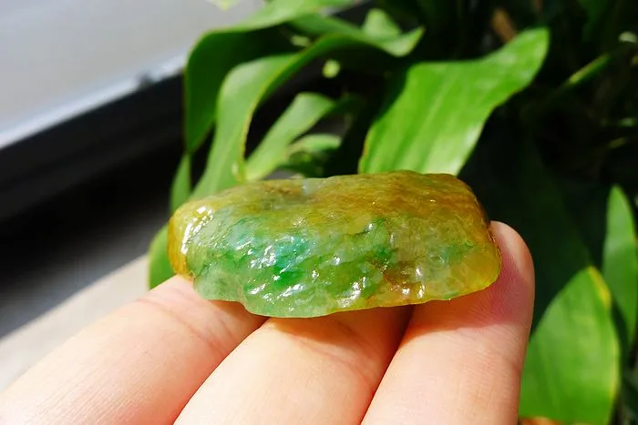 Natural Jade Rough Jadeite Raw 88g