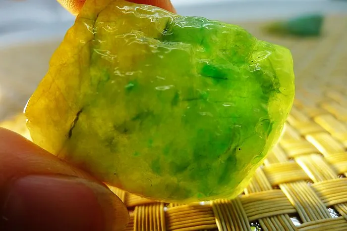 Natural Jade Rough Jadeite Raw 88g