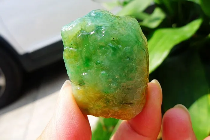 Natural Jade Rough Jadeite Raw 88g