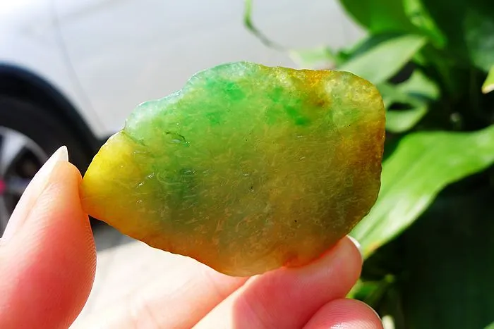 Natural Jade Rough Jadeite Raw 88g