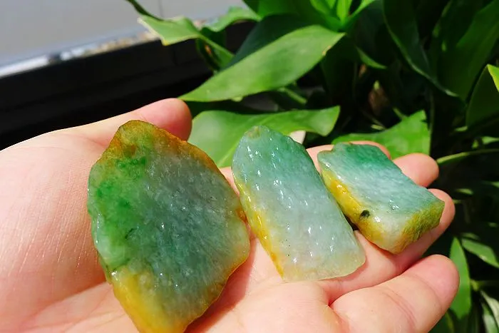 Natural Jade Rough Jadeite Raw 88g