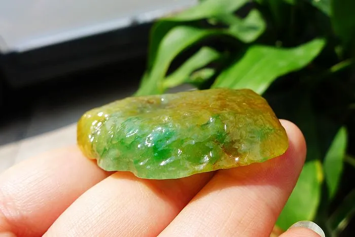 Natural Jade Rough Jadeite Raw 88g