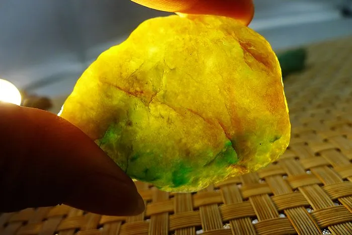Natural Jade Rough Jadeite Raw 88g