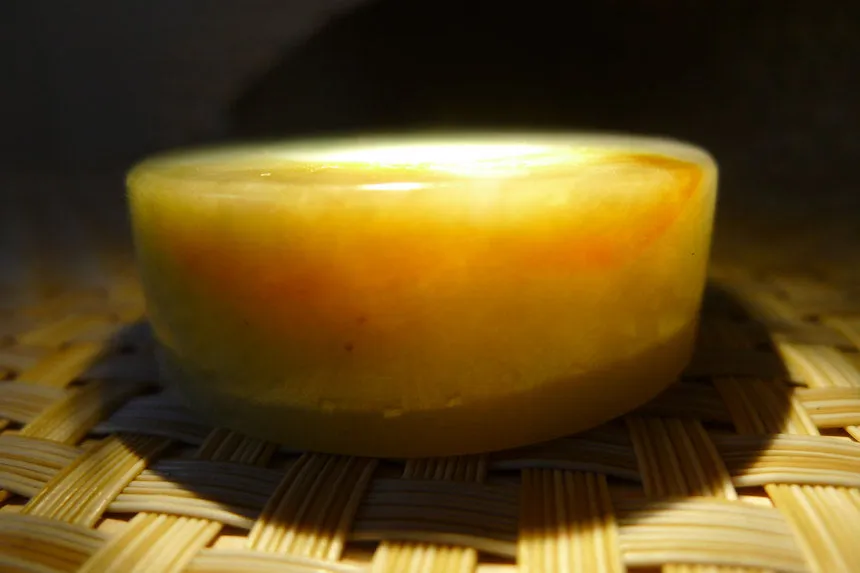 Natural Jade Rough Jadeite Raw (99g,4.8X4.8X1.65cm)