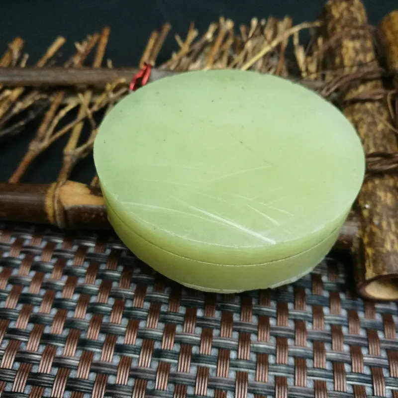 Natural Kunlun Jade Rough Nephrite Raw (105g,4.5X5.3X1.9cm)
