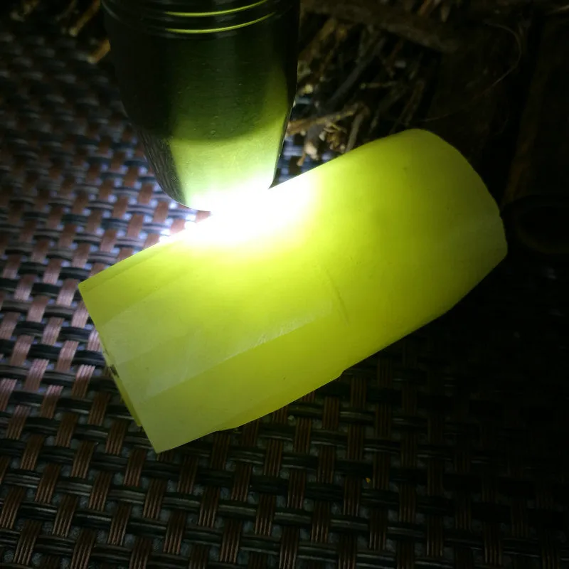 Natural Kunlun Jade Rough Nephrite Raw (110g,5.8X2.6cm)