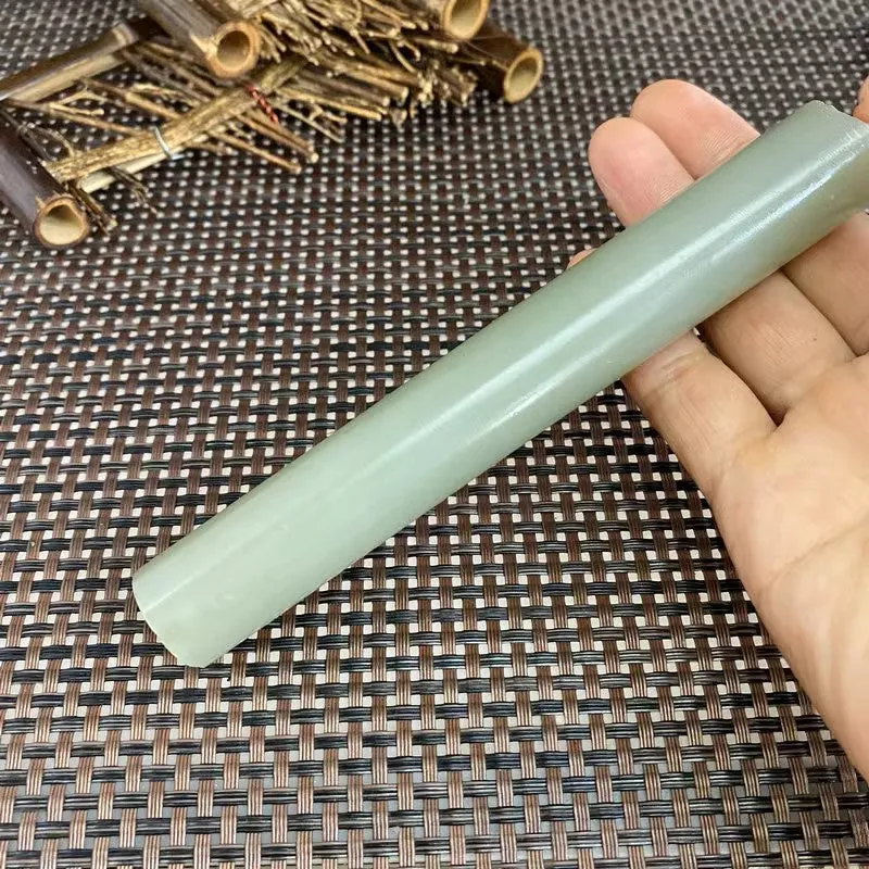 Natural Kunlun Jade Rough Nephrite Raw (131g,13.6X2.0cm)