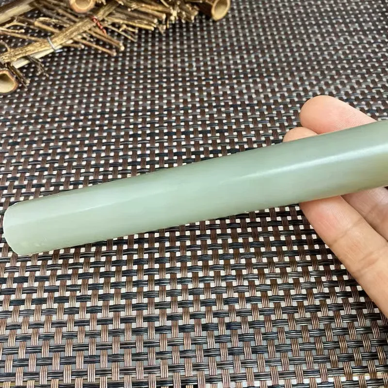 Natural Kunlun Jade Rough Nephrite Raw (131g,13.6X2.0cm)