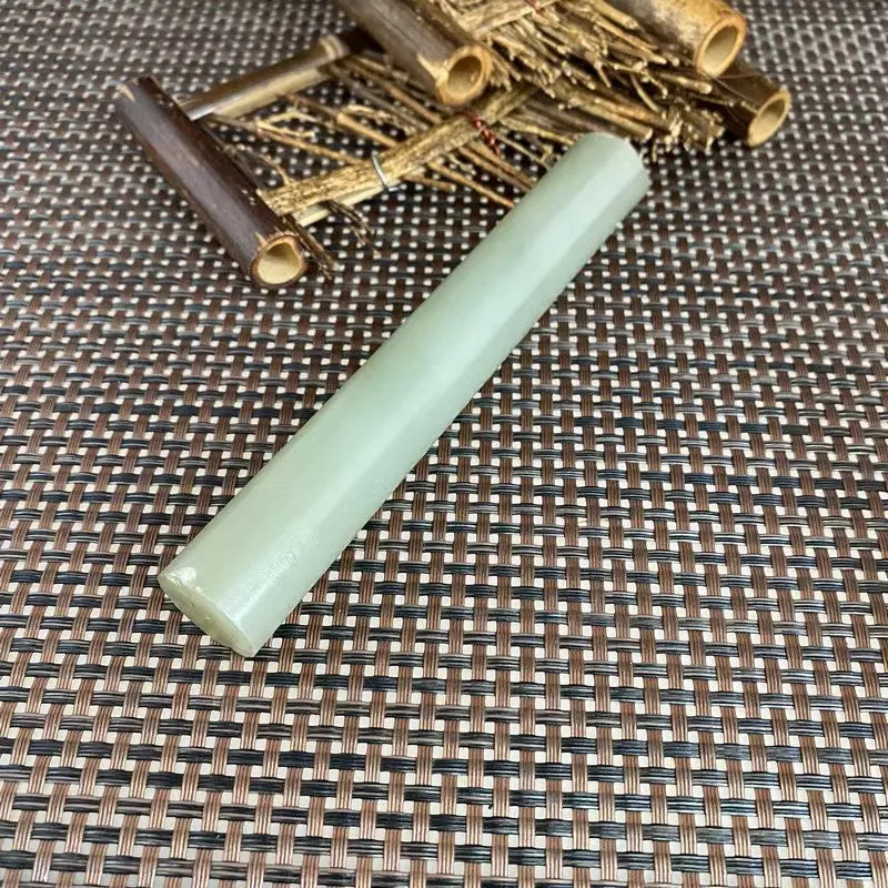 Natural Kunlun Jade Rough Nephrite Raw (131g,13.6X2.0cm)