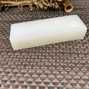 Natural Kunlun Jade Rough Nephrite Raw (137g,8.5X2.6X1.9cm)