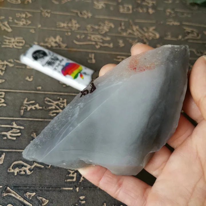 Natural Kunlun Jade Rough Nephrite Raw (145g, 11X5X1.5cm)