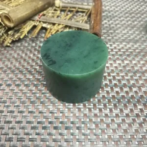 Natural Kunlun Jade Rough Nephrite Raw (205g,5X3.5cm)