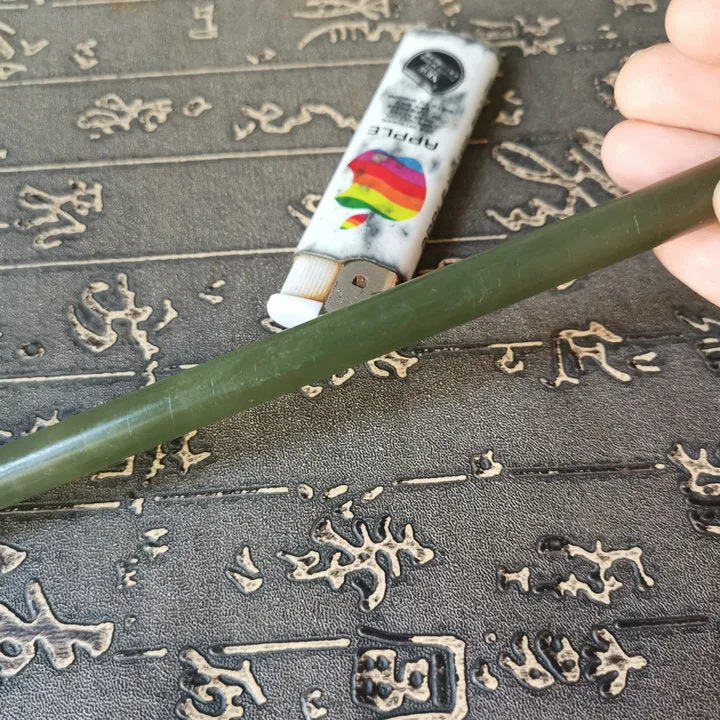 Natural Kunlun Jade Rough Nephrite Raw (42g, 18X1X1cm)