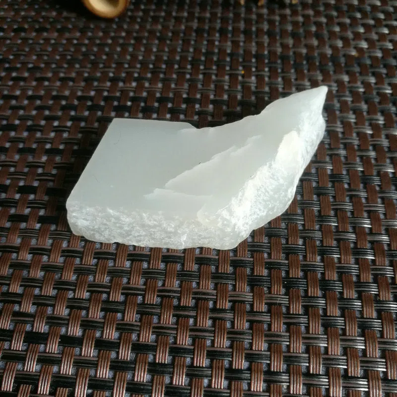 Natural Kunlun Jade Rough Nephrite Raw (49g,5X2.6X1.2cm)