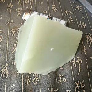 Natural Kunlun Jade Rough Nephrite Raw (532g, 8.5X7X5.5cm)