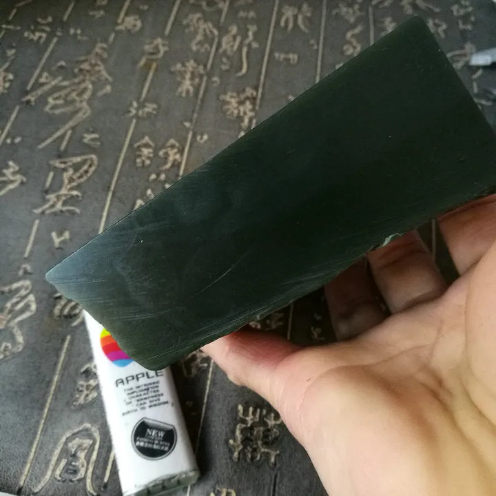 Natural Kunlun Jade Rough Nephrite Raw (645g, 10X10X4cm)