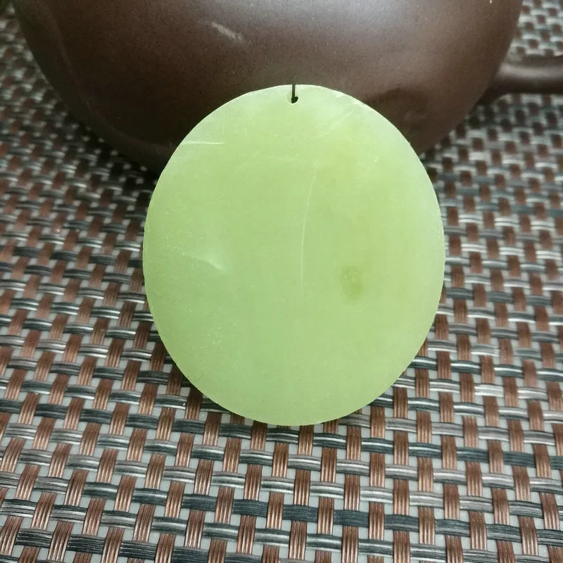 Natural Kunlun Jade Rough Nephrite Raw (65g,5.3X4.6X1.1cm)
