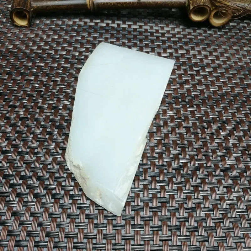 Natural Kunlun Jade Rough Nephrite Raw (69g,10.5X5X0.5cm)
