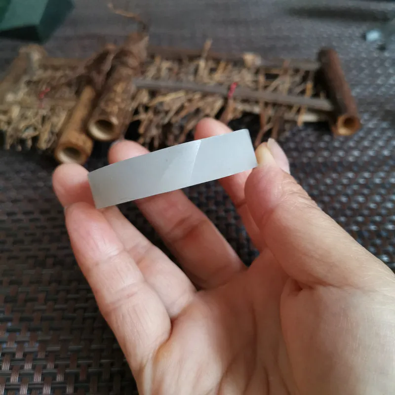 Natural Kunlun Jade Rough Nephrite Raw (69g,5.3X1.1cm)