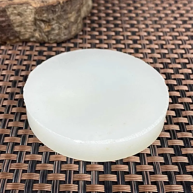 Natural Kunlun Jade Rough Nephrite Raw (74g,5.5X1.0cm)