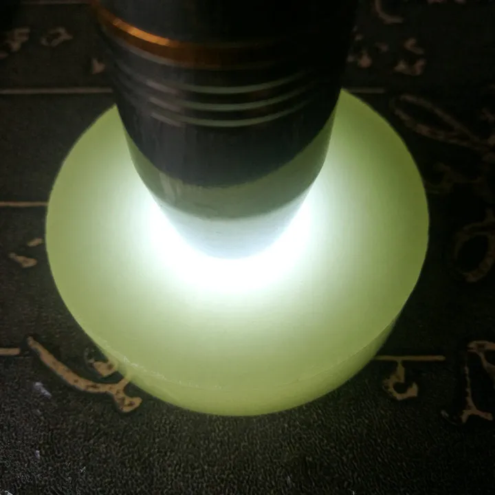 Natural Kunlun Jade Rough Nephrite Raw (89g, 5.3X1.3cm)