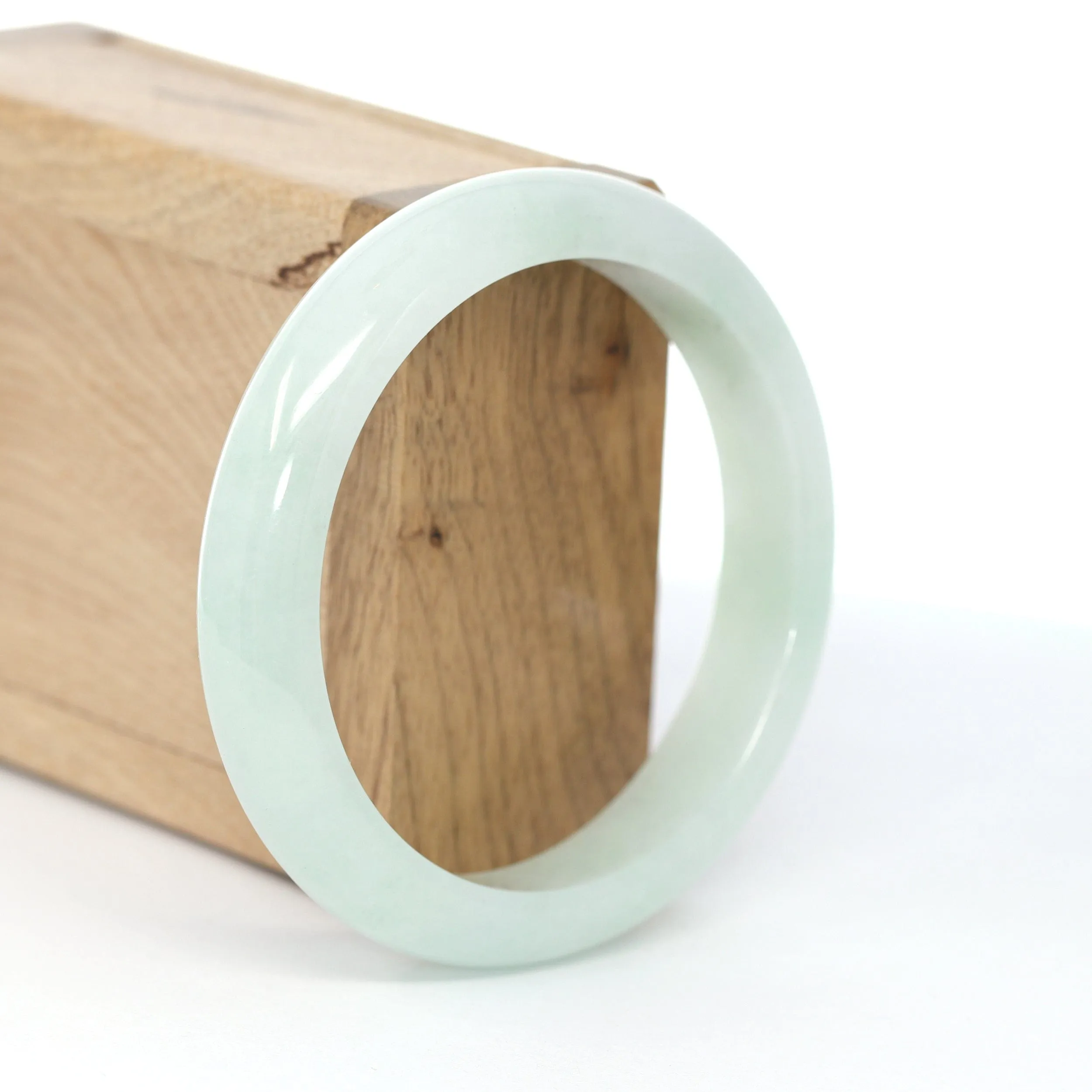 RealJade® Co. "Classic Bangle" Lavender Natural Burmese Jadeite Jade Bangle ( 58.3 mm ) #594