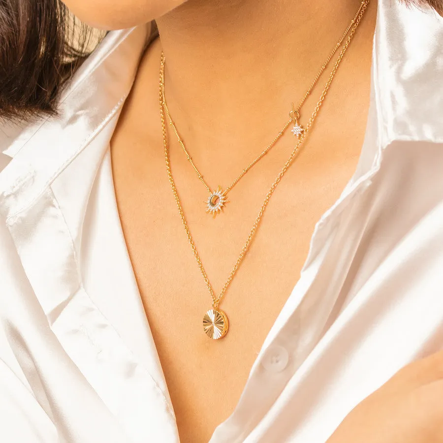 Ribbed Gold Locket Necklace