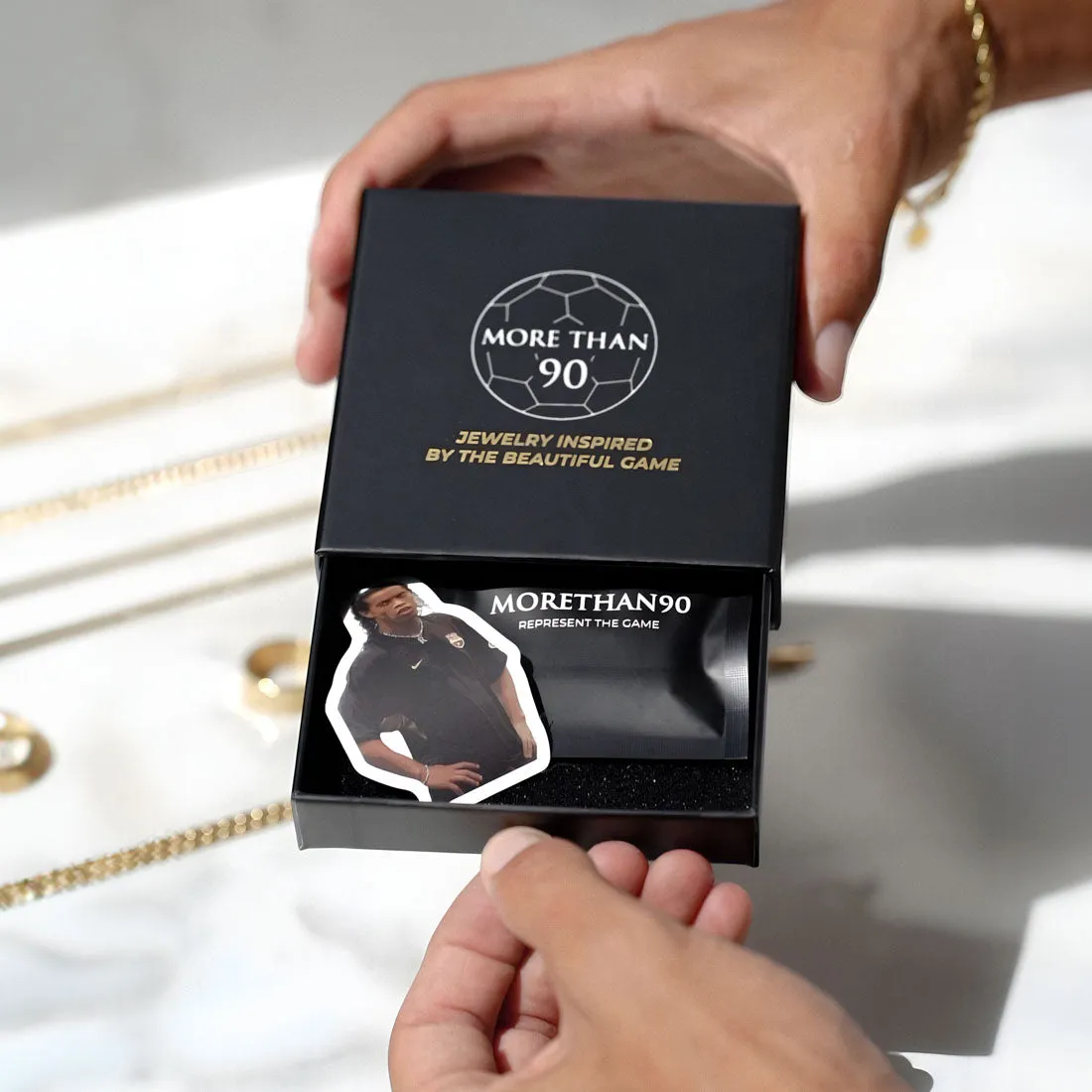 SIGNET GOAL RING (GOLD)