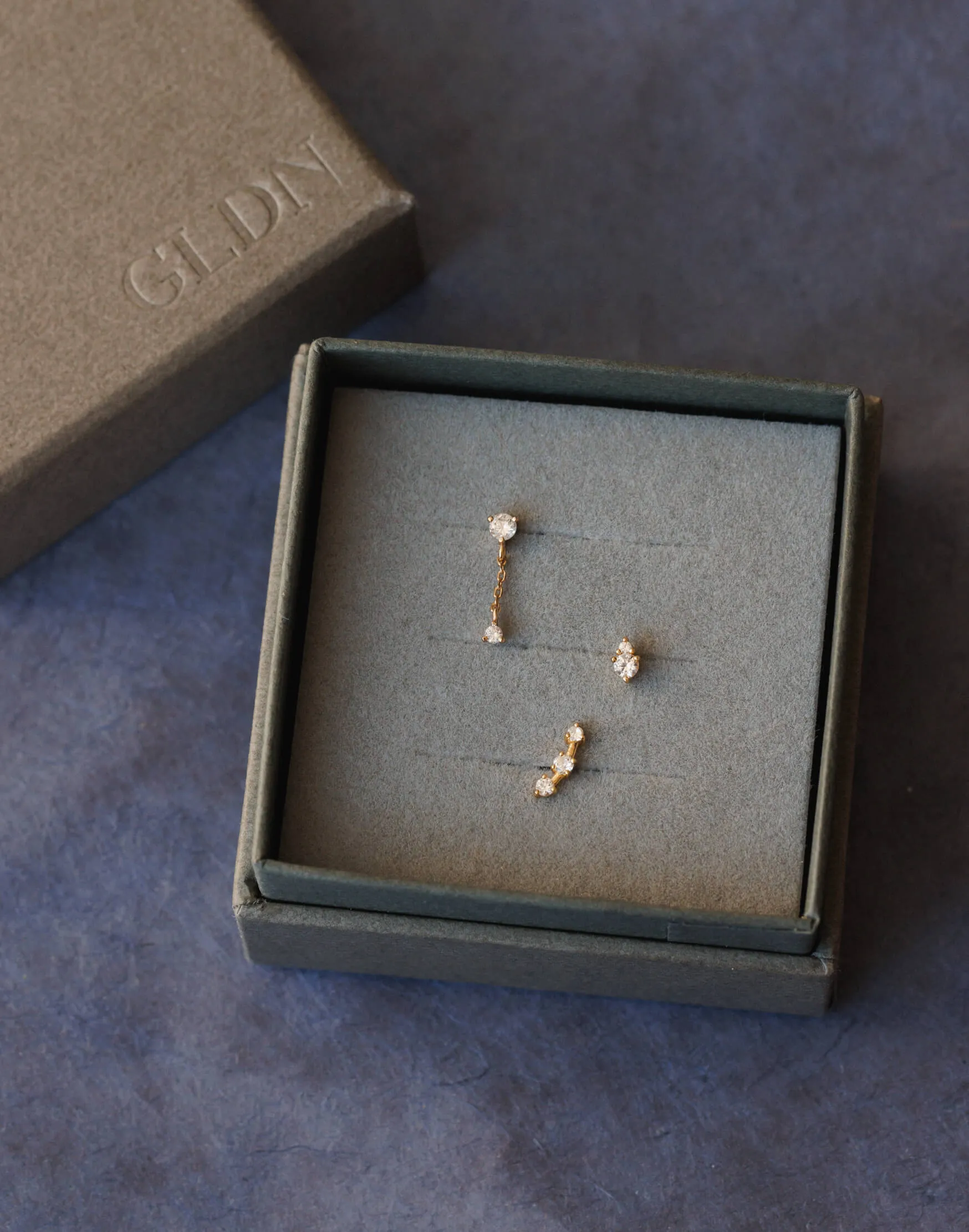 Stargazer White Sapphire Stud Set